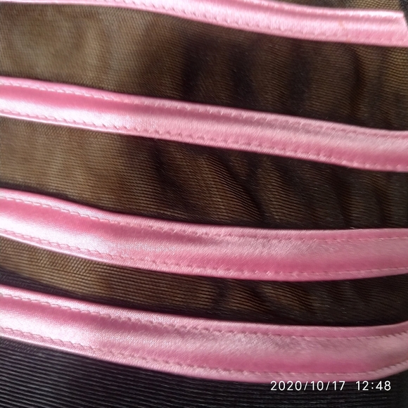 Dressy black & pink top size 10 @36 - Picture 7 of 10